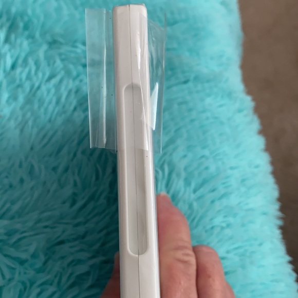 Nintendo 3DS Petz Countryside game new plastic torn on front of game - Picture 3 of 3